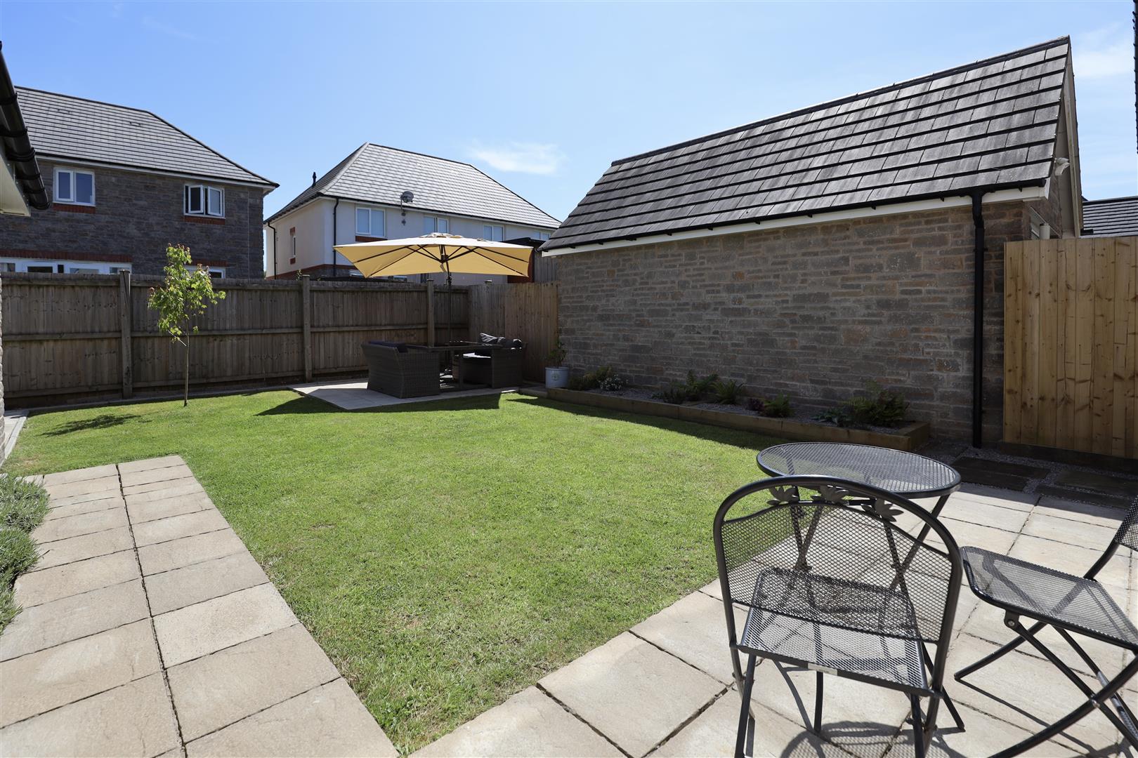 72 Cae Newydd, St. Nicholas, Cardiff, CF5 6FJ